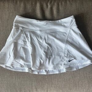 Nike tennis skirt